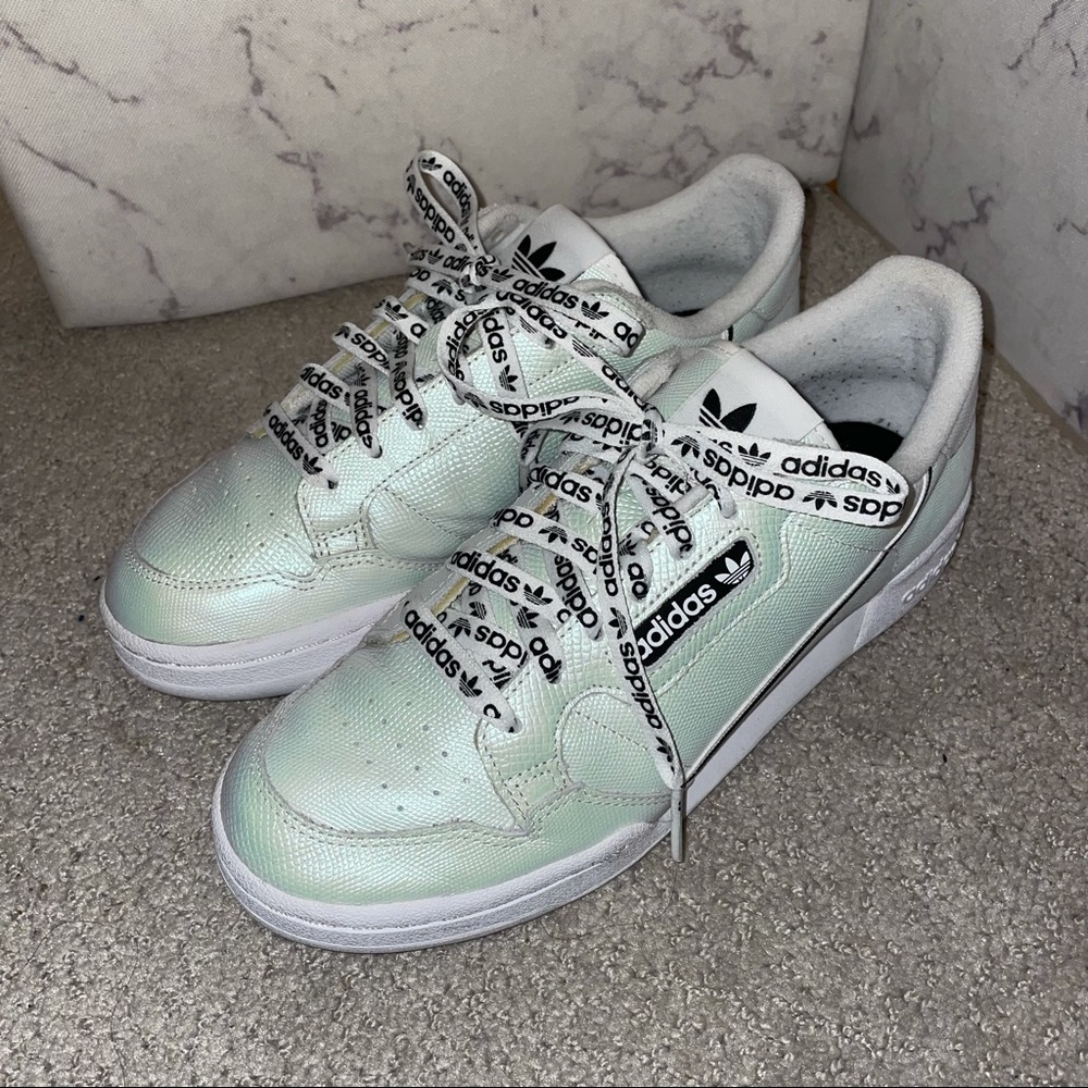 Adidas Continental 80 size 8W